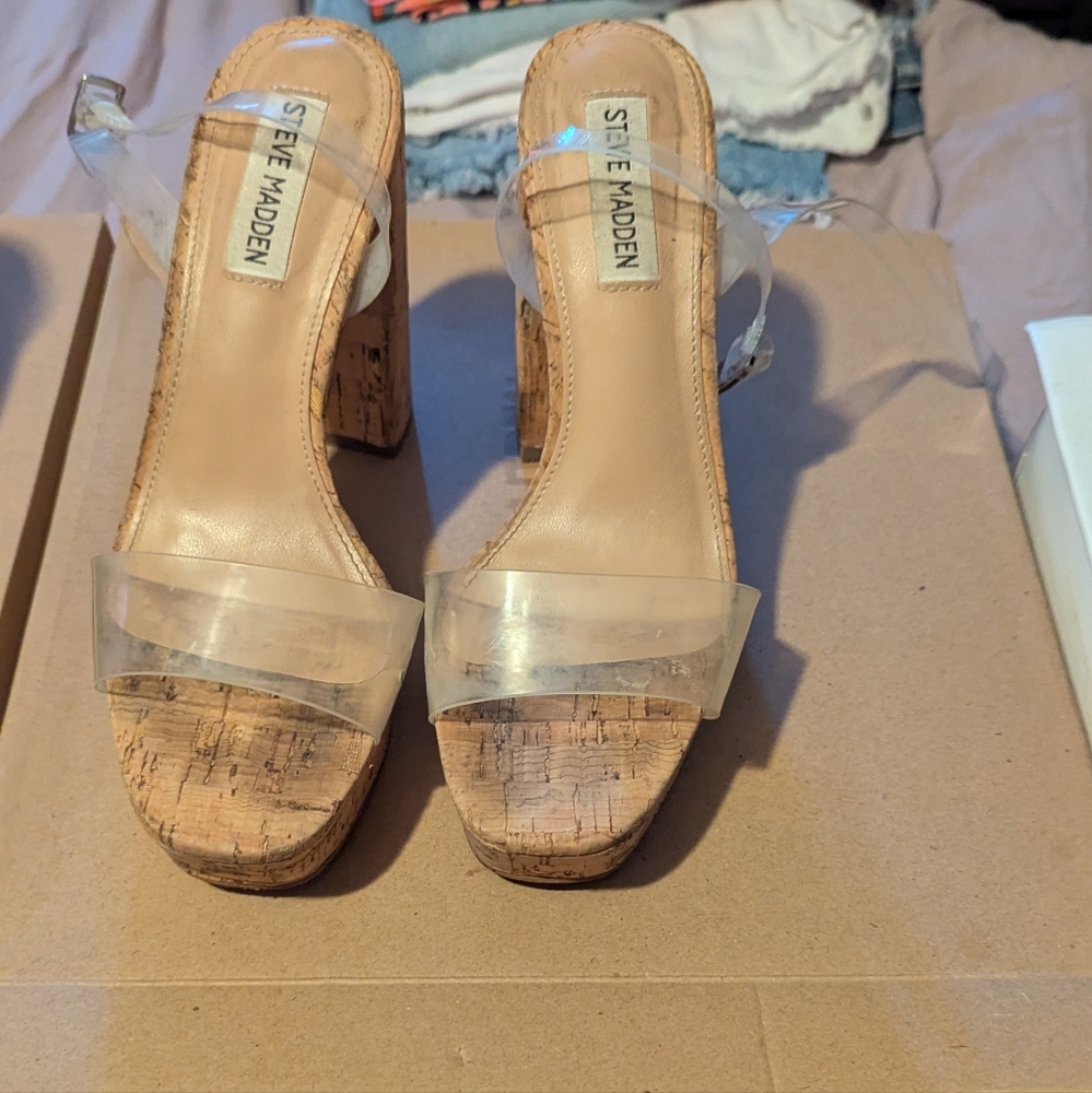 Beautiful sexy Steve Madden
